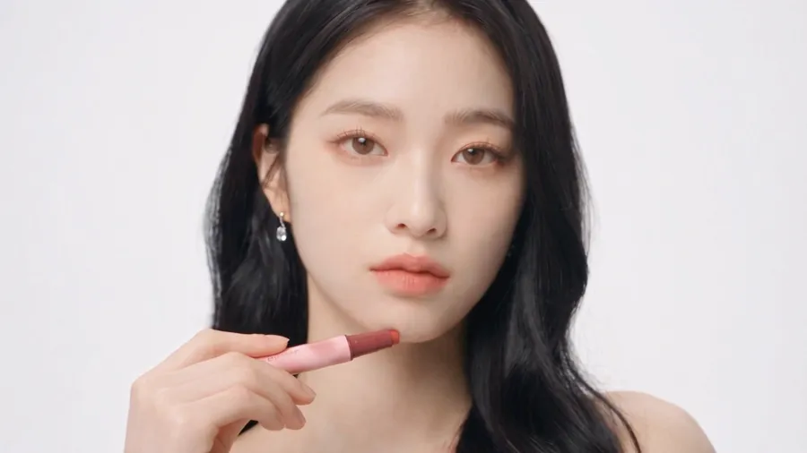 美妆护肤类 TVC | 时尚年轻感